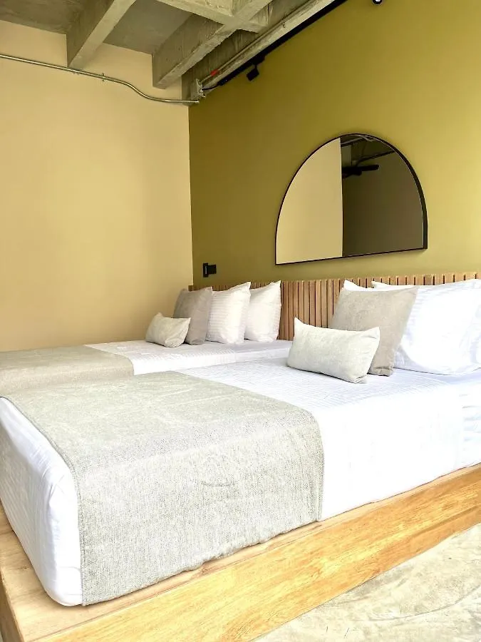 Beminimal Hotel Medellin 4*,