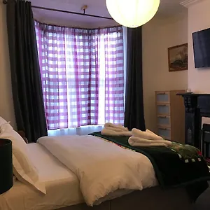 The Skipton - The Fireside Guest house Sheffield