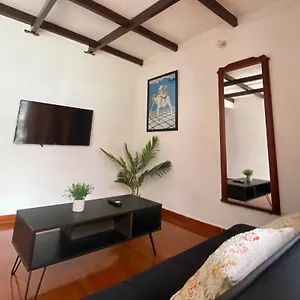 Apartamento Comodo Y Colombia