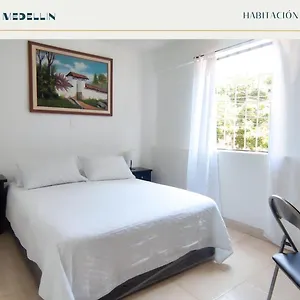 Hostal Casa Coliving Medellin Pensión