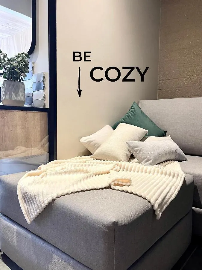 Beminimal Hotel 메딜린 4*,